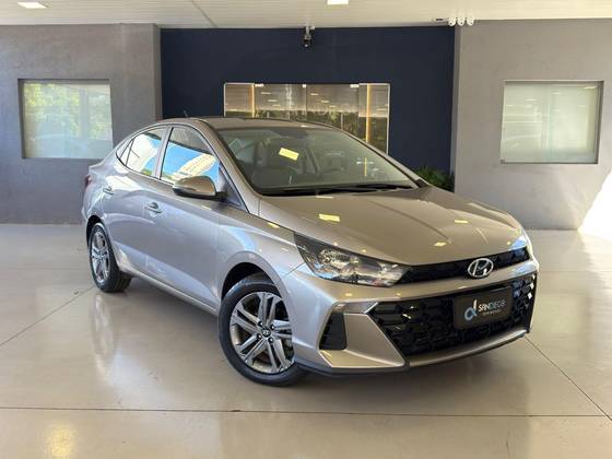 HYUNDAI HB20S 1.0 TGDI FLEX COMFORT PLUS TECH AUTOMÁTICO HYUNDAI HB20S 1.0 TGDI FLEX COMFORT PLUS TECH AUTOMÁTICO